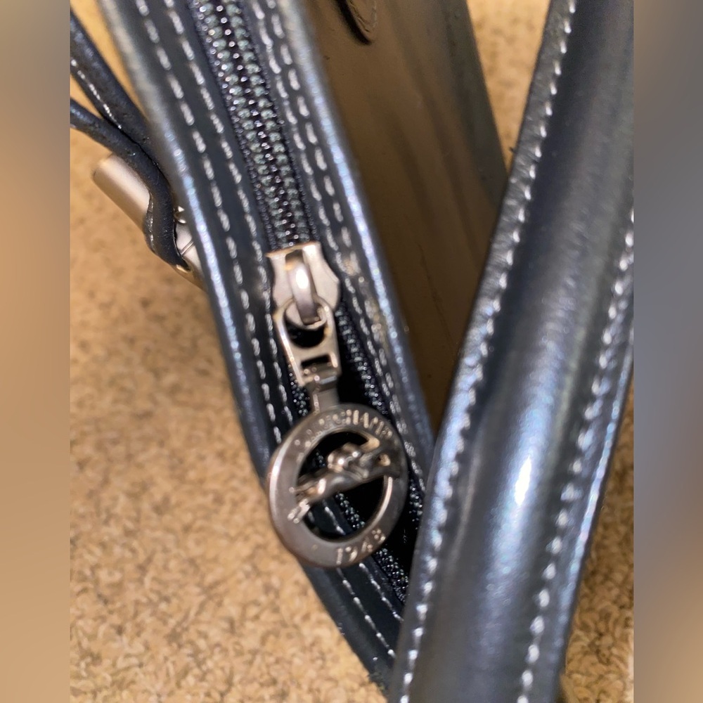 Long Champ Shoulder Bag (Read Caption) - Picture 3 of 12